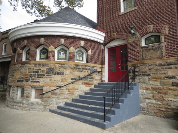 618 Neil Ave, Columbus, OH 43215